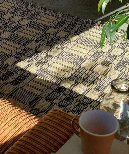 ACME FURNITURE（アクメファニチャー）の「OVERSHOT RUG 200x250