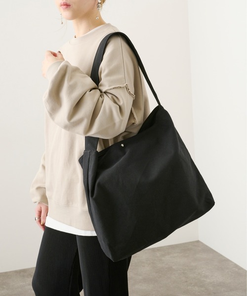 Ambre Neige（アンブルネージュ）の「キャンバスショルダーバック／【WEB/EC限定商品】（ショルダーバッグ・レディース・ブラック/ベージュ・FREE）」の5枚目の写真