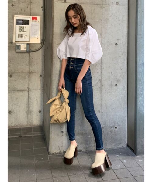 EMODA（エモダ）の「タイハンドバッグ（ハンドバッグ・レディース・ブラック/ベージュ・FREE）」の5枚目の写真