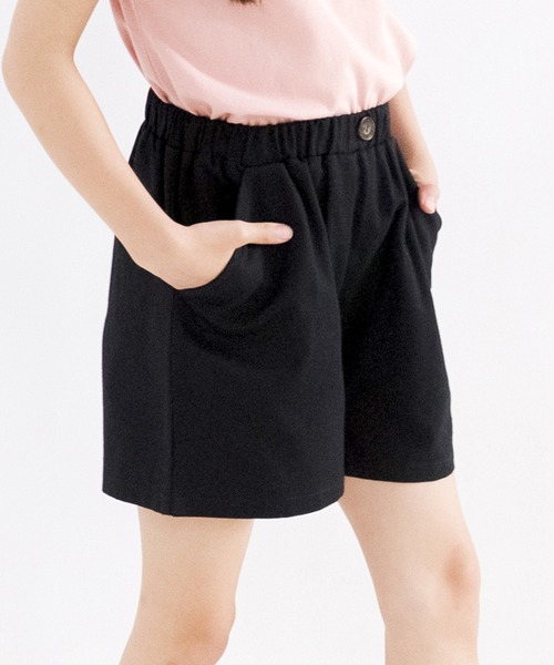 Bee des Bee（ビーデスビー）の「シンプルショートパンツ（その他パンツ・キッズ・チャコールグレー/ブルー/アイボリー/スモークピンク/ブラウン系その他/ブラック/ライトベージュ/ブルー系その他/ライトカーキ/ラベンダー/ミント/ブルー系その他2/グリーン系その他・110cm/100cm/120cm/130cm/140cm/150cm/100/120/150/110/130/140）」の2枚目の写真