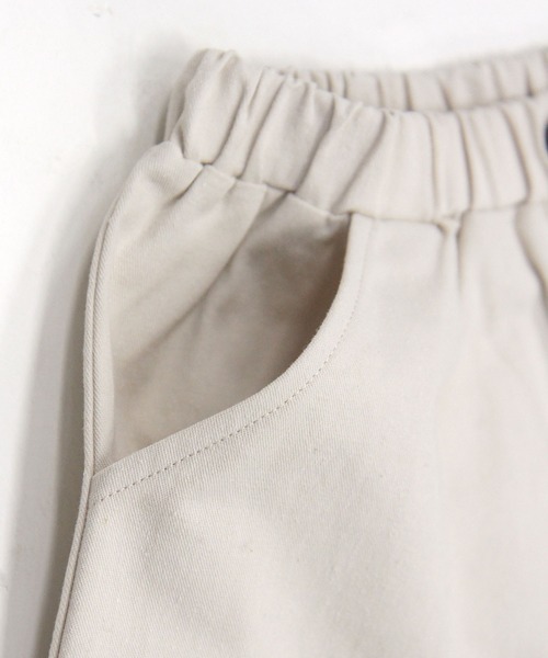 Bee des Bee（ビーデスビー）の「シンプルショートパンツ（その他パンツ・キッズ・チャコールグレー/ブルー/アイボリー/スモークピンク/ブラウン系その他/ブラック/ライトベージュ/ブルー系その他/ライトカーキ/ラベンダー/ミント/ブルー系その他2/グリーン系その他・110cm/100cm/120cm/130cm/140cm/150cm/100/120/150/110/130/140）」の17枚目の写真