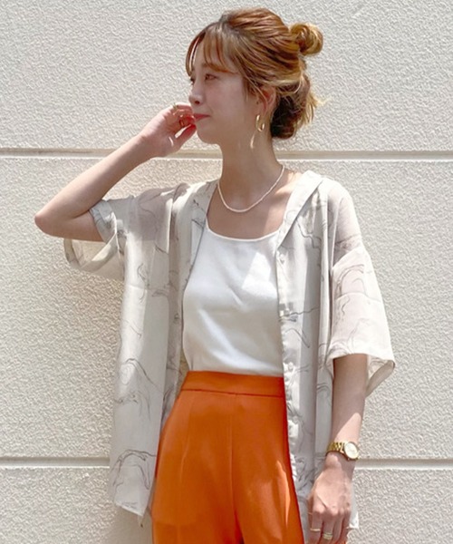 Simplicite(サンプリシテ)の「スクエアNCタンクトップ(ニット/セーター・レディース・ホワイト/グレー/ピンク/グリーン・FREE)」の2枚目の写真