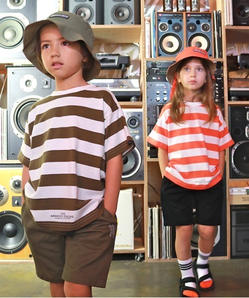 GROOVY COLORS（グルービーカラーズ）の「天竺ボーダー STANDARD ビッグTシャツ（Tシャツ/カットソー・キッズ・ブラック/カーキ/オレンジ・120/100/90/110）」の6枚目の写真
