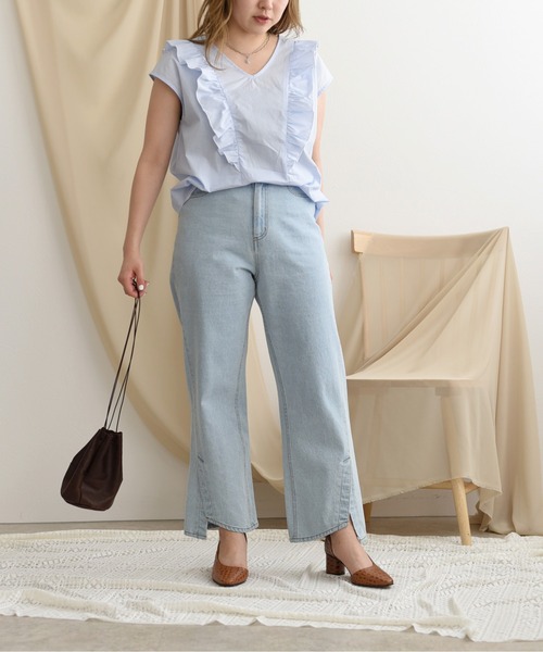 palm RICHE(ポームリシュ)の「ラッフルフリルフレンチスリーブトップス(シャツ/ブラウス・レディース・ブラック/オフホワイト/サックスブルー・M)」の6枚目の写真