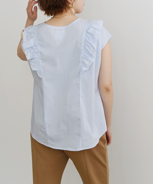 palm RICHE(ポームリシュ)の「ラッフルフリルフレンチスリーブトップス(シャツ/ブラウス・レディース・ブラック/オフホワイト/サックスブルー・M)」の15枚目の写真