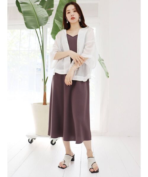 MURUA（ムルーア）の「バッククロスキャミワンピース（ワンピース・レディース・アイボリー/グレー/ブラック・FREE）」の6枚目の写真