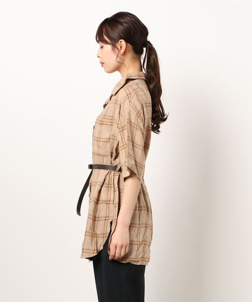 RAG MACHINE（ラグマシーン）の「【RAG MACHINE】ベルト付き半袖チェックシャツ（シャツ/ブラウス・レディース・ベージュ/オリーブ/パープル・M/L）」の4枚目の写真