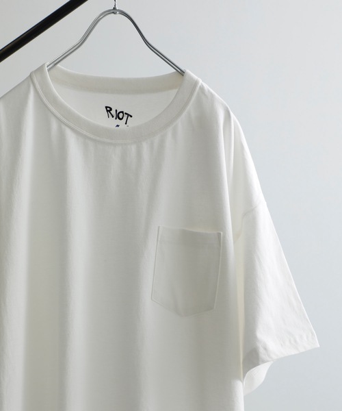 RIOT FACETASM（ライオットファセッタズム）の「【RIOT FACETASM】BASIC TEE（Tシャツ/カットソー・メンズ・ブラック/グリーン/オレンジ/サックスブルー/ホワイト・LARGE/MEDIUM/LL）」の9枚目の写真