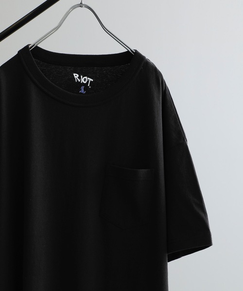 RIOT FACETASM（ライオットファセッタズム）の「【RIOT FACETASM】BASIC TEE（Tシャツ/カットソー・メンズ・ブラック/グリーン/オレンジ/サックスブルー/ホワイト・LARGE/MEDIUM/LL）」の12枚目の写真