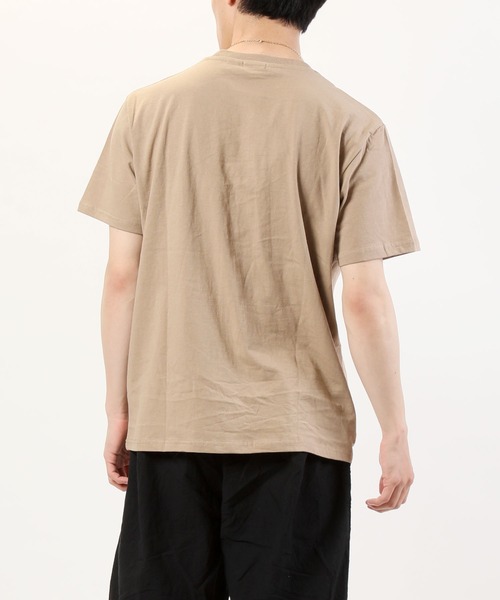 TopIsm(トップイズム)の「USAコットン ビッグシルエット刺繍入りプリント半袖Tシャツ(Tシャツ/カットソー・メンズ・ホワイト/ブラック/ベージュ/サックスブルー/ホワイト系その他/ブラック系その他/キャメル/ホワイト系その他2・LL/M/L)」の9枚目の写真