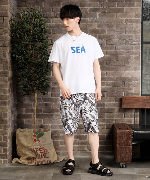 TopIsm(トップイズム)の「USAコットン ビッグシルエット刺繍入りプリント半袖Tシャツ(Tシャツ/カットソー・メンズ・ホワイト/ブラック/ベージュ/サックスブルー/ホワイト系その他/ブラック系その他/キャメル/ホワイト系その他2・LL/M/L)」の11枚目の写真