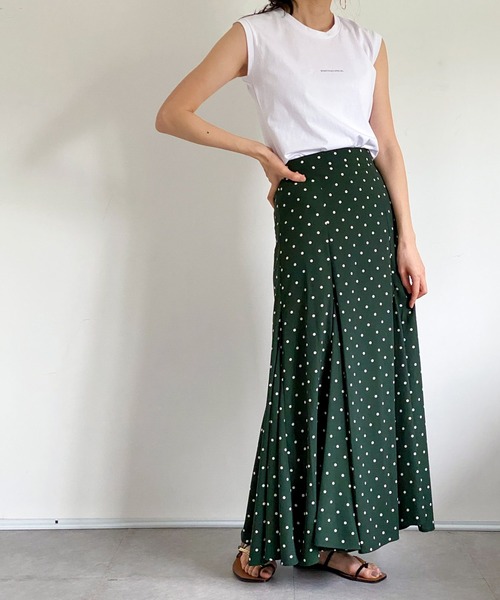 ottilie(オティーリエ)の「ちびロゴノースリーブ(Tシャツ/カットソー・レディース・チャコールグレー/ブラウン/オフホワイト/カーキ・FREE)」の18枚目の写真