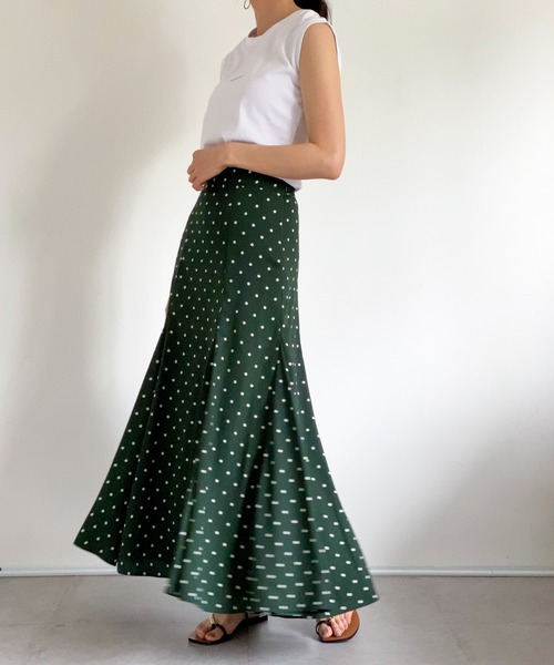 ottilie(オティーリエ)の「ちびロゴノースリーブ(Tシャツ/カットソー・レディース・チャコールグレー/ブラウン/オフホワイト/カーキ・FREE)」の20枚目の写真