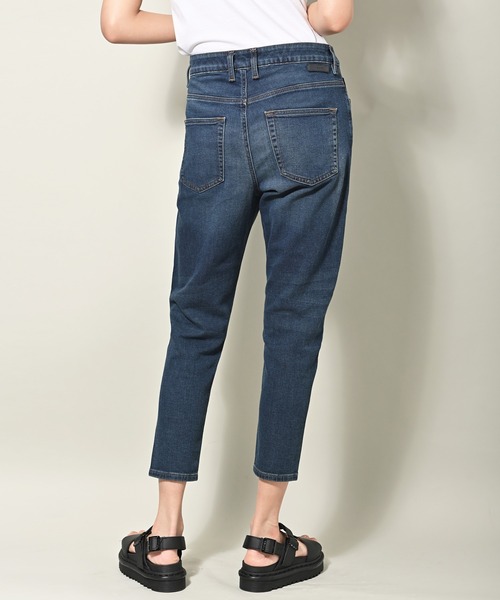 DIESEL（ディーゼル）の「DIESEL (ディーゼル) CANDYS 84UB JoggJeans テーパードパンツ（デニムパンツ・レディース・ブルー・31inch/29inch/25inch/27inch）」の3枚目の写真