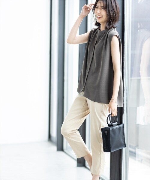 THE SHOP TK (ザ ショップ ティーケー )の「◆【イージーケア】麻調ノースリーブブラウス(シャツ/ブラウス・レディース・ブラック/オフホワイト/カーキ/イエロー/グリーン・12/13)」の8枚目の写真