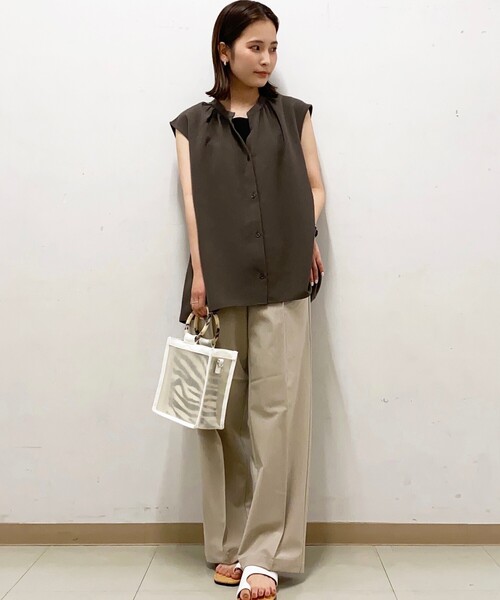 THE SHOP TK (ザ ショップ ティーケー )の「◆【イージーケア】麻調ノースリーブブラウス(シャツ/ブラウス・レディース・ブラック/オフホワイト/カーキ/イエロー/グリーン・12/13)」の22枚目の写真