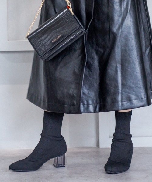 VIVIAN（ヴィヴィアン）の「クリアヒールニットショートブーツ（ブーツ・レディース・ベージュ/ブラック・S/M/L）」の11枚目の写真