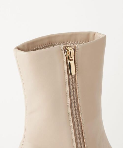 green label relaxing（グリーンレーベルリラクシング）の「ナロウスクエア ショートブーツ(5.5cmヒール) -撥水-（ブーツ・レディース・ブラック/ブラウン/グレー/ベージュ・S/L/XS/M/XL）」の11枚目の写真