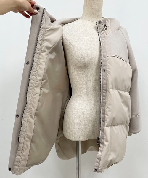 LUGIVA（ルギヴァ）の「ダンボールニット+タフタ ミドル丈ダウンジャケット（ダウンジャケット/コート・レディース・ブラック/グレー/モカ・M）」の14枚目の写真