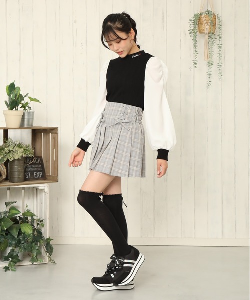 PINKHUNT(ピンクハント)の「PINKHUNT パフスリーブロンT 5836K #IG(Tシャツ/カットソー・キッズ・ブラック/ホワイト・130cm/120cm/160cm/140cm/150cm)」の5枚目の写真