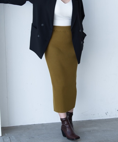 Happy John(ハッピージョン)の「カラータイトニットスカート/color tight knit skirt(スカート・レディース・ブラック/ブルー/マスタード・FREE)」の3枚目の写真