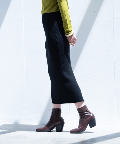 Happy John(ハッピージョン)の「カラータイトニットスカート/color tight knit skirt(スカート・レディース・ブラック/ブルー/マスタード・FREE)」の18枚目の写真