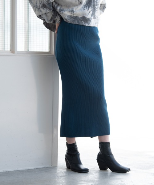 Happy John(ハッピージョン)の「カラータイトニットスカート/color tight knit skirt(スカート・レディース・ブラック/ブルー/マスタード・FREE)」の5枚目の写真