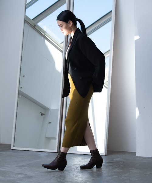 Happy John(ハッピージョン)の「カラータイトニットスカート/color tight knit skirt(スカート・レディース・ブラック/ブルー/マスタード・FREE)」の13枚目の写真