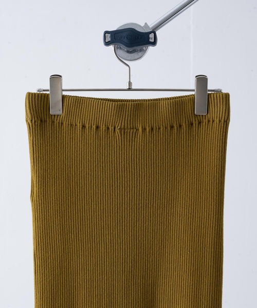 Happy John(ハッピージョン)の「カラータイトニットスカート/color tight knit skirt(スカート・レディース・ブラック/ブルー/マスタード・FREE)」の22枚目の写真