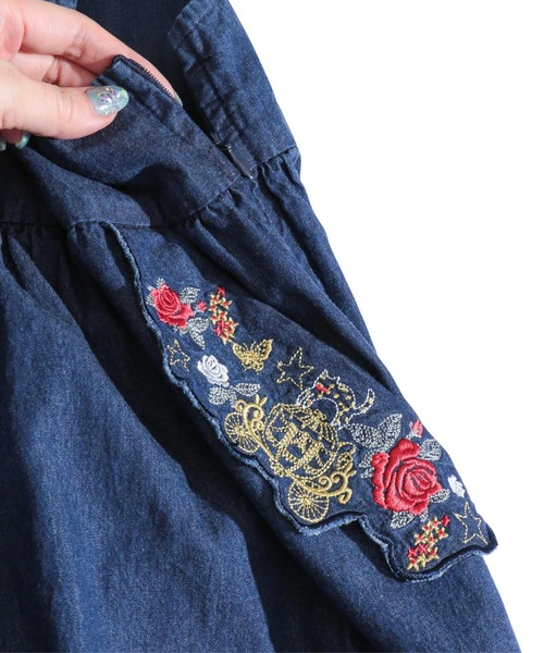 ScoLar(スカラー)の「刺繍コクーン型サロペット(サロペット/オーバーオール・レディース・ネイビー/ブラック・M)」の13枚目の写真