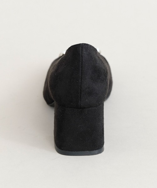 TITTY&CO.（ティティーアンドコー）の「パールバックルパンプス（パンプス・レディース・ブラック/ブルー/グリーン・SMALL/MEDIUM/LARGE）」の5枚目の写真