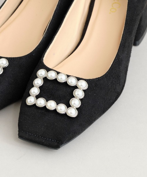 TITTY&CO.（ティティーアンドコー）の「パールバックルパンプス（パンプス・レディース・ブラック/ブルー/グリーン・SMALL/MEDIUM/LARGE）」の6枚目の写真