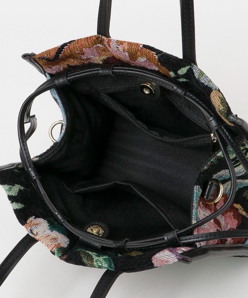 RODE SKO(ロデスコ)の「キンチャク絞りファブリックトートバッグ(トートバッグ・レディース・オフホワイト/ブラック・ONE)」の20枚目の写真