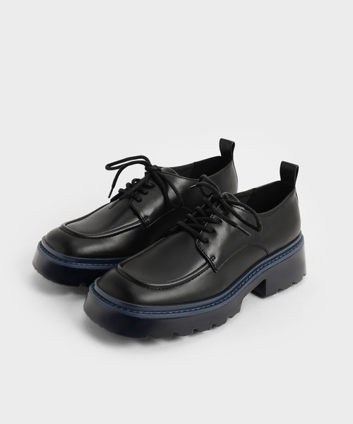 CHARLES & KEITH(チャールズ & キース)の「チャンキー ブローグ / Chunky Brogues(ドレスシューズ・レディース・オフホワイト/ライトベージュ/ブラック系その他2・22.5cm/23cm/23.5cm/24.5cm/25cm/25.5cm)」の10枚目の写真