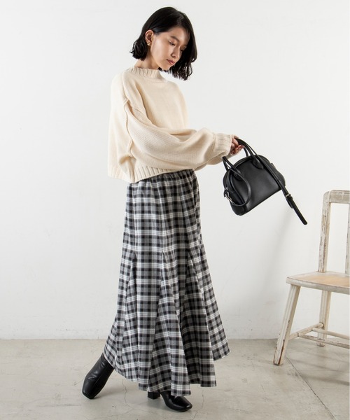 ANGIE（アンジー）の「2WAYショートニットカーディガン（カーディガン/ボレロ・レディース・ブラック/ベージュ/レッド/イエロー/グリーン/アイボリー・FREE）」の11枚目の写真