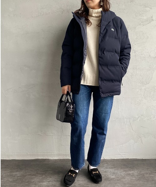 LACOSTE（ラコステ）の「[LACOSTE/ラコステ] ポリエステルピケ ワンポイントロゴダウンジャケット（ダウンジャケット/コート・レディース・ネイビー・48/50/46）」の5枚目の写真