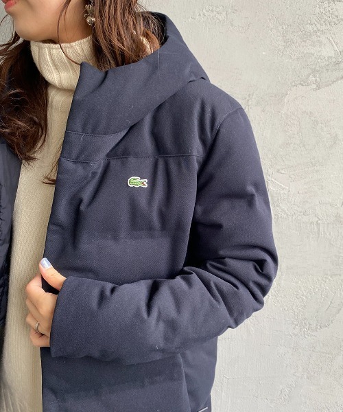 LACOSTE（ラコステ）の「[LACOSTE/ラコステ] ポリエステルピケ ワンポイントロゴダウンジャケット（ダウンジャケット/コート・レディース・ネイビー・48/50/46）」の9枚目の写真