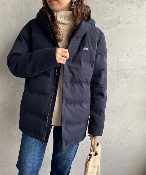 LACOSTE（ラコステ）の「[LACOSTE/ラコステ] ポリエステルピケ ワンポイントロゴダウンジャケット（ダウンジャケット/コート・レディース・ネイビー・48/50/46）」の15枚目の写真