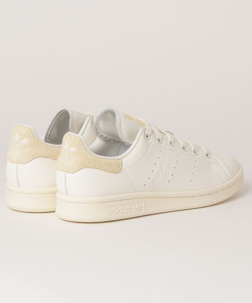 adidas（アディダス）の「スタンスミス [STAN SMITH] アディダスオリジナルス（メンズ/レディース）（スニーカー・メンズ・ブラック×グリーン/ホワイト×グリーン/ホワイト系その他/オフホワイト・25.5cm/27.0cm/23.5cm/25.0cm/22.5cm/24.0cm/26.5cm/28.0cm/23.0cm/27.5cm/29.0cm/28.5cm/24.5cm/26.0cm/22.0cm）」の22枚目の写真