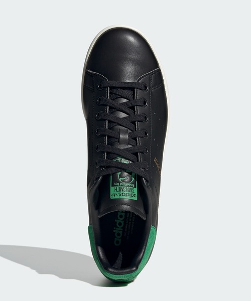 adidas（アディダス）の「スタンスミス [STAN SMITH] アディダスオリジナルス（メンズ/レディース）（スニーカー・メンズ・ブラック×グリーン/ホワイト×グリーン/ホワイト系その他/オフホワイト・25.5cm/27.0cm/23.5cm/25.0cm/22.5cm/24.0cm/26.5cm/28.0cm/23.0cm/27.5cm/29.0cm/28.5cm/24.5cm/26.0cm/22.0cm）」の11枚目の写真