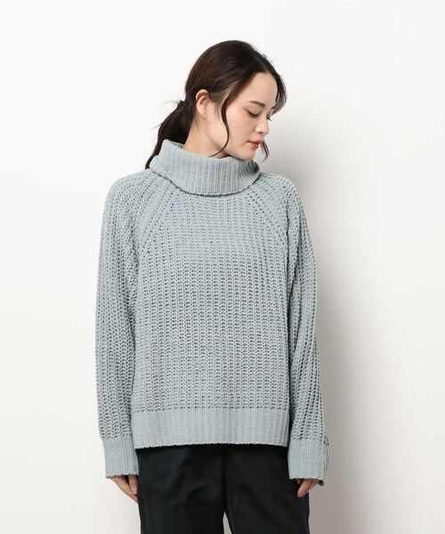 Lugnoncure（ルノンキュール）の「モール糸片畦タートルニット（ニット/セーター・レディース・モカ/オフホワイト/ブルー・ﾌﾘ-）」の8枚目の写真
