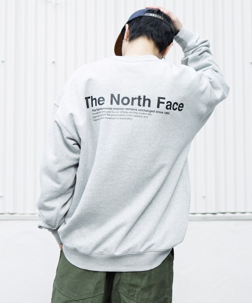 THE NORTH FACE(ザノースフェイス)の「【ユニセックスで着用可能】THE NORTH FACE / ノースフェイス BAYVIEW EX SWEATSHIRTS スウェット トレーナー(スウェット・メンズ・ブラック/グレー・SMALL/MEDIUM/LARGE/X-LARGE)」の6枚目の写真