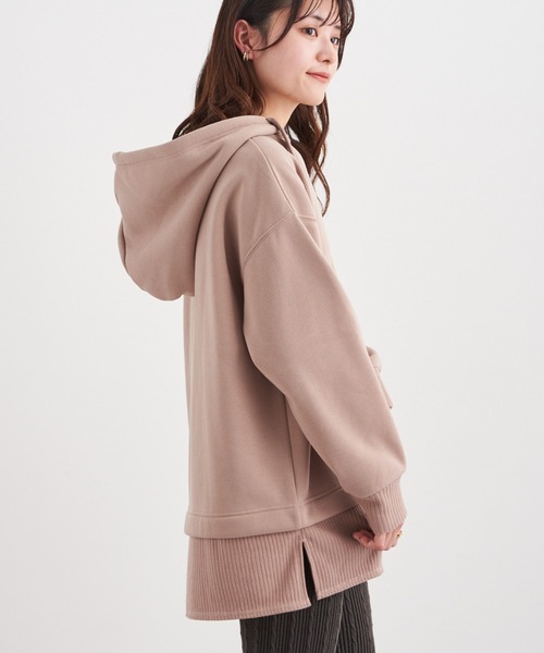 RAY CASSIN FAVORI(レイカズンフェバリ)の「・RAY CASSIN リブレイヤードフードチュニック*(スウェット・レディース・ブラック/ベージュ/アイボリー/ボルドー・FREE)」の3枚目の写真