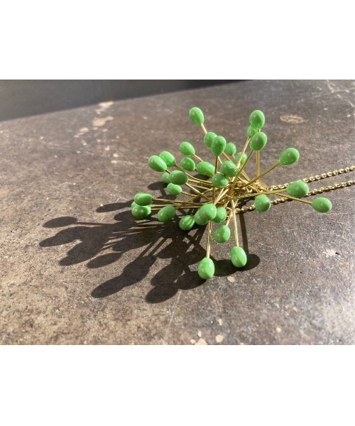 BEARDSLEY(ビアズリー)の「《ROSA MENDEZ》ネックレス(ネックレス・レディース・ホワイト/グレー/グリーン/アイボリー・FREE)」の4枚目の写真