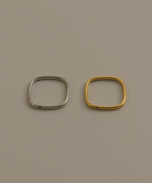 muku（ムク）の「金属アレルギー対応 スクエアシアリング/サージカルステンレス（リング・レディース・シルバー/ゴールド・11/9/13/5）」の5枚目の写真