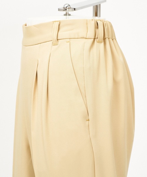 AS KNOW AS PINKY（アズノゥアズピンキー）の「スララっとテーパードパンツ　セットアップ可能（スラックス・レディース・ブラック/イエロー/ライトグリーン/ブラック系その他/ピンクベージュ/ピンク系その他・FREE）」の17枚目の写真