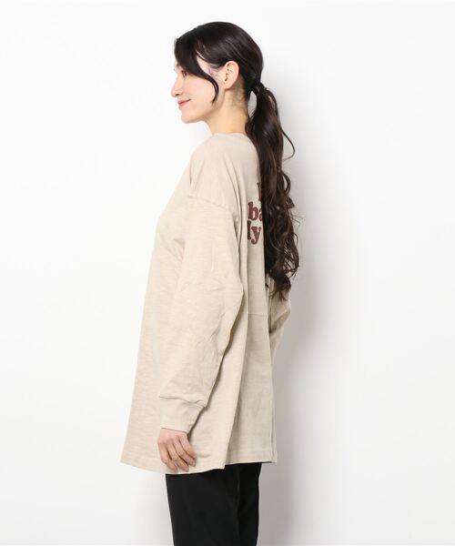 Samansa Mos2（サマンサ モスモス）の「スラブロゴTシャツ（Tシャツ/カットソー・レディース・ベージュ/グリーン/オフホワイト・ﾌﾘ-）」の4枚目の写真