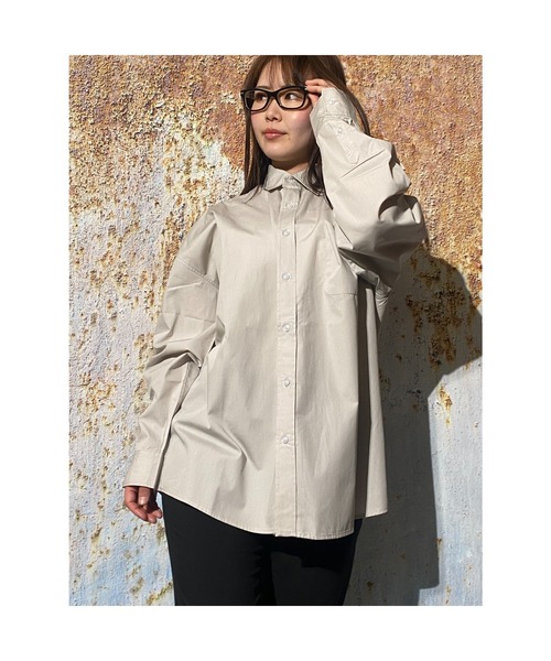 おしゃれスタ（オシャレスタ）の「綿ブロードレギュラーカラービッグシルエットシャツ(IR)（シャツ/ブラウス・メンズ・ホワイト/ブラック/グリーン/グレイッシュベージュ/サックスブルー系/ホワイト系・L/M/XL）」の9枚目の写真