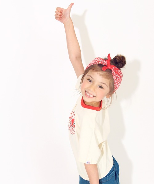 Disney（ディズニー）の「ディズニーTシャツ キッズ コットンUSAレトロプリント 6433K Disney（Tシャツ/カットソー・キッズ・オフホワイト/その他9/ゴールド/ブラック×レッド・90cm/100cm/110cm/80ｃｍ/140cm/120cm/130cm）」の10枚目の写真