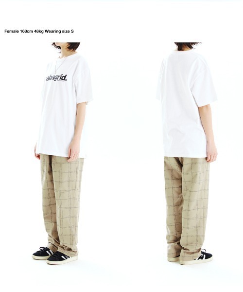 MAHAGRID（マハグリッド）の「【mahagrid】BASIC LOGO TEE / マハグリッド ベーシック ロゴ Tシャツ（Tシャツ/カットソー・メンズ・ホワイト/チャコールグレー/ブラック/パープル/グリーン/オートミール・SMALL/MEDIUM/LARGE/X-LARGE）」の10枚目の写真